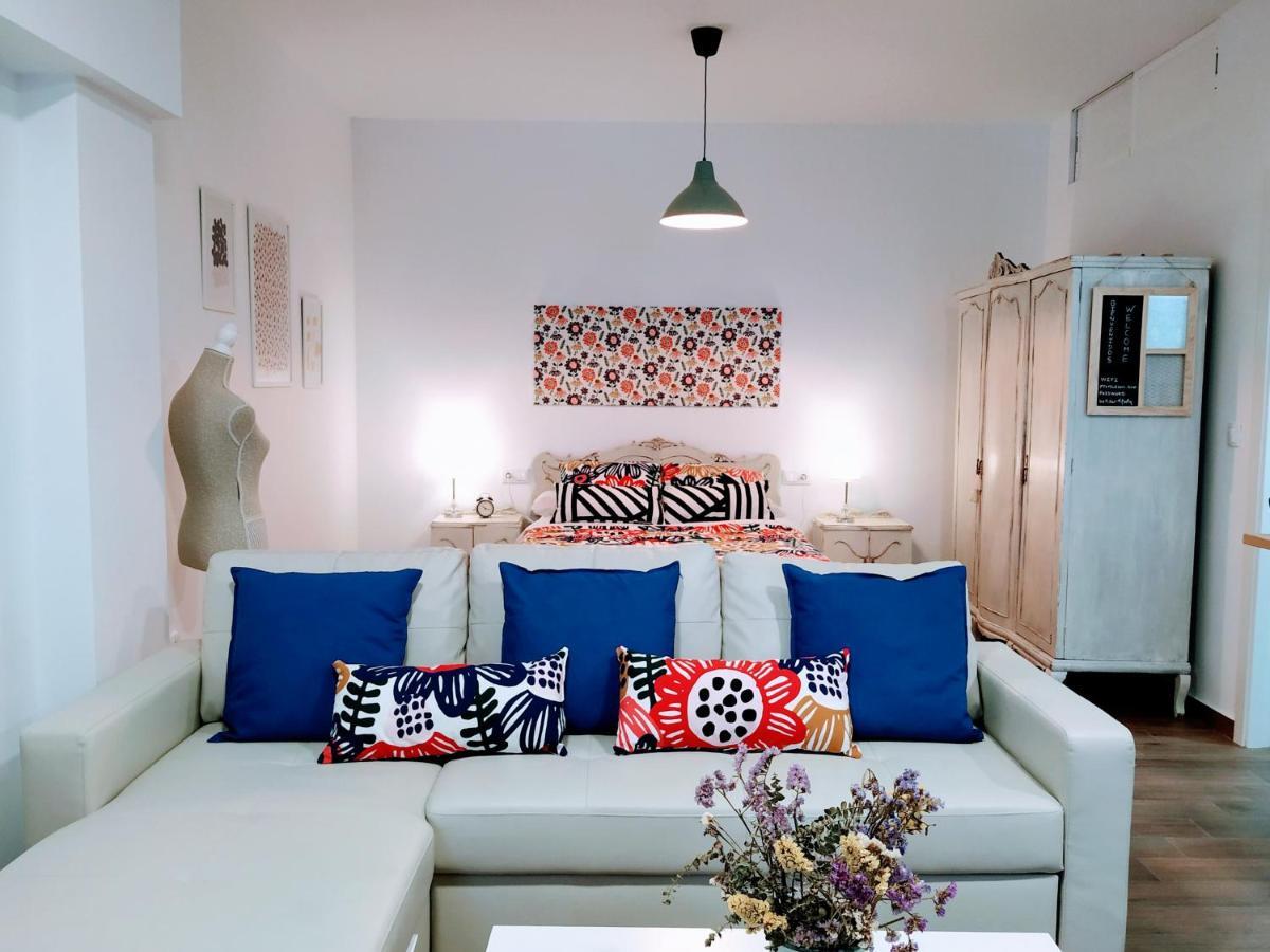 Loft Jazmin Junto A Puente Romano กอร์โดบา ภายนอก รูปภาพ